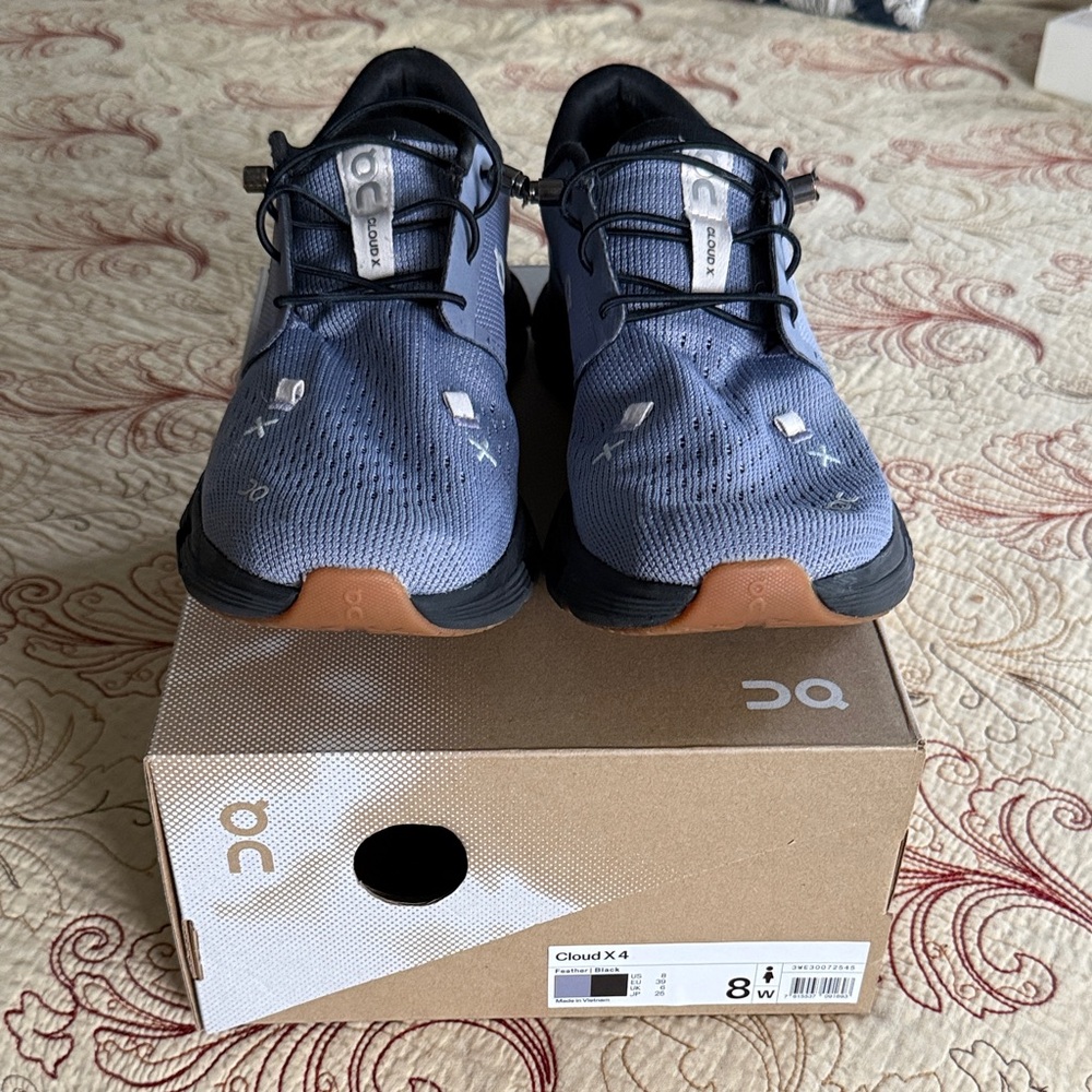 On Cloud X 4 women’s size 8